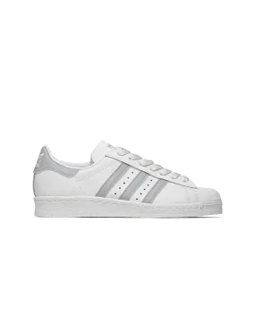 adidas     Superstar 82  