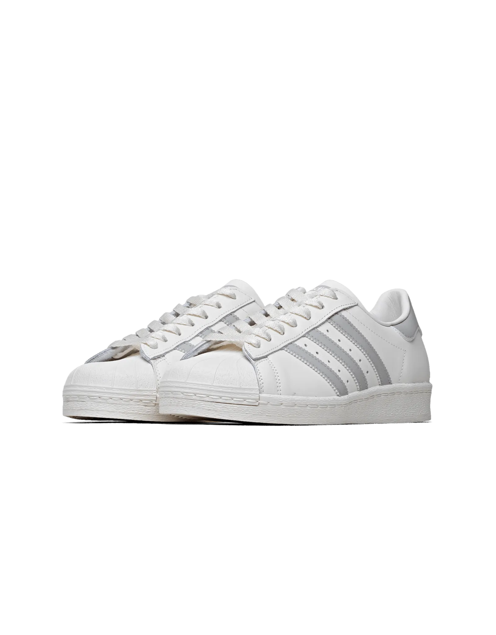 adidas     Superstar 82  