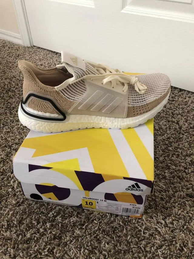 Adidas UltraBOOST 19 W