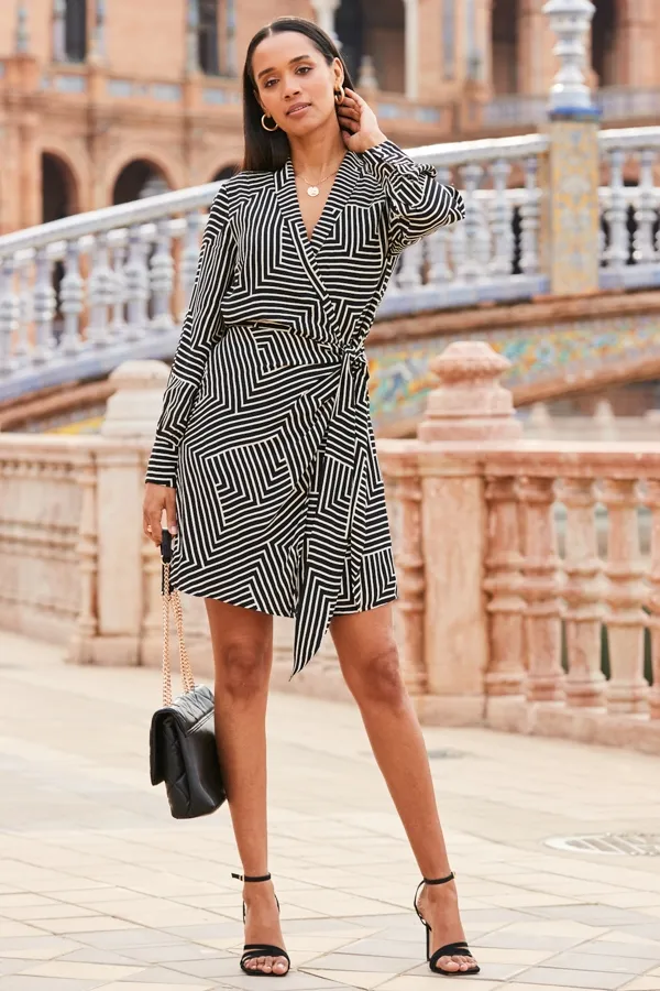 Black & White Geometric Print Wrap Dress