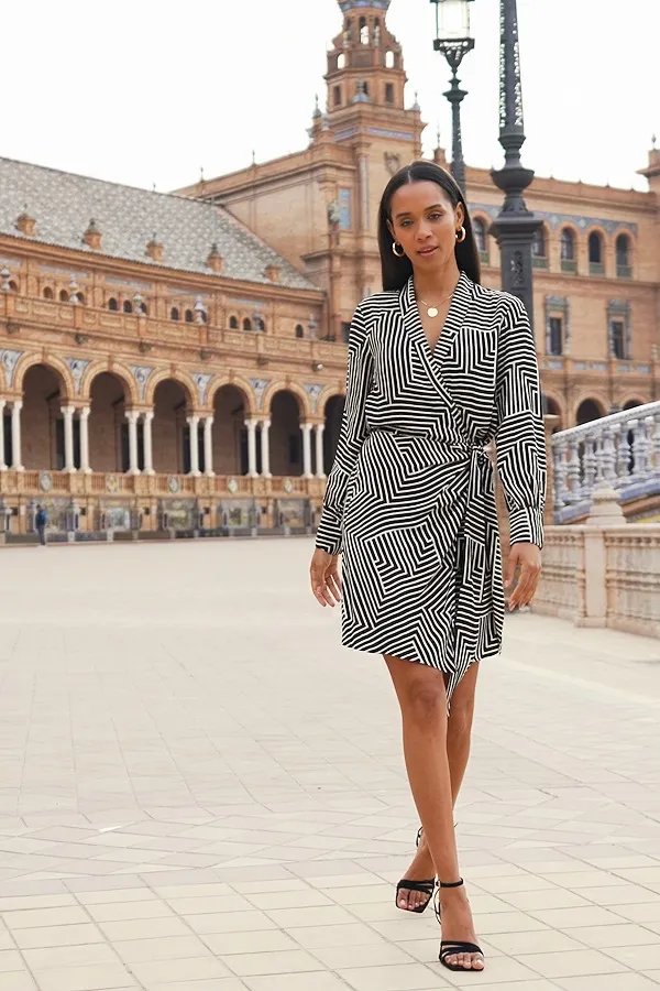 Black & White Geometric Print Wrap Dress