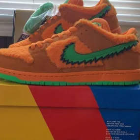 Grateful dead x nike sb dunk low orange bear