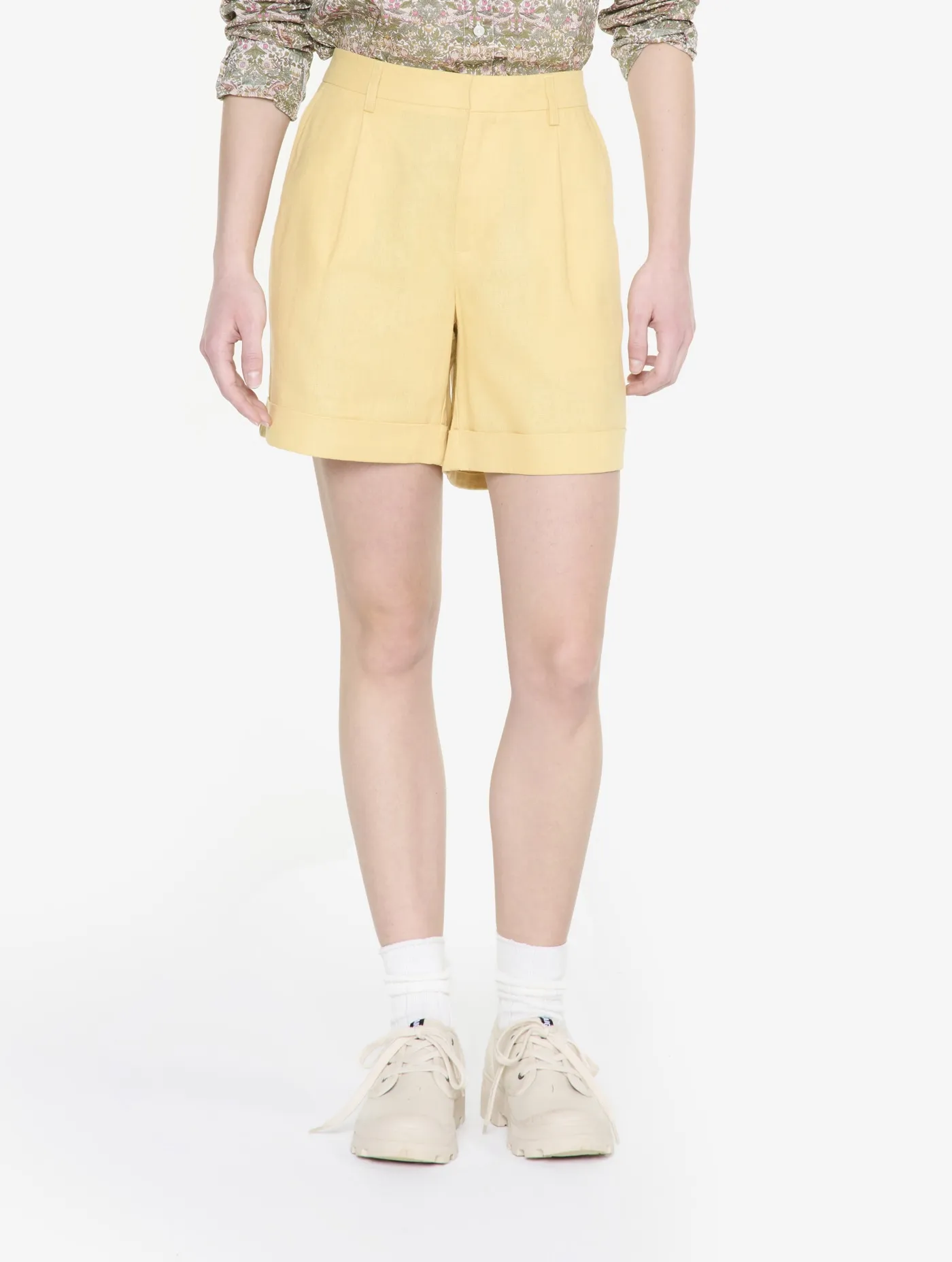 Linen blend shorts