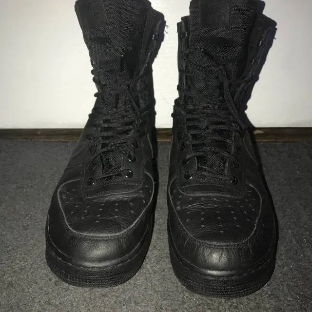 Men’s nike air force 1 high sf triple black - size 12