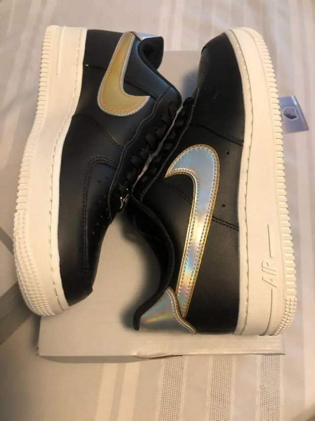 Nike air force 1 low metallic swoosh black