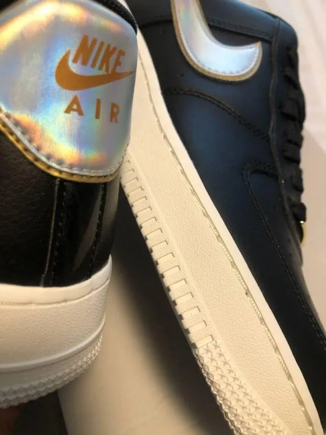 Nike air force 1 low metallic swoosh black