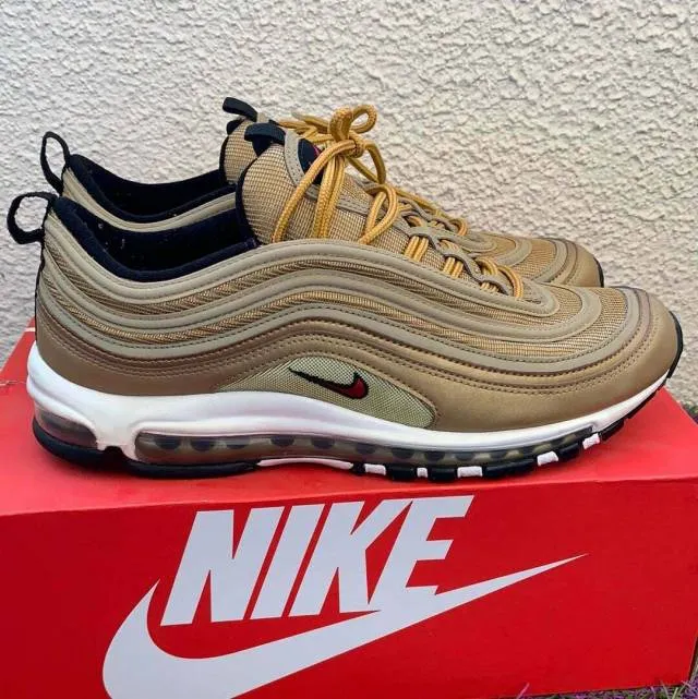 Nike Air Max 97 OG QS "Gold 3M" *preowned* size 11.5