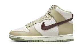 Nike Dunk High White Tan