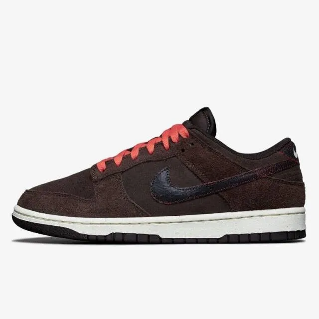 Nike dunk low baroque brown