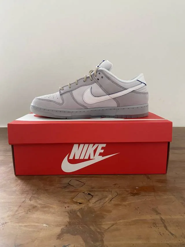 Nike dunk low premium grey white