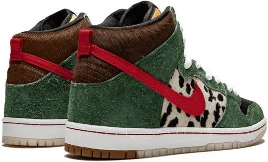 Nike SB Dunk High Pro QS 