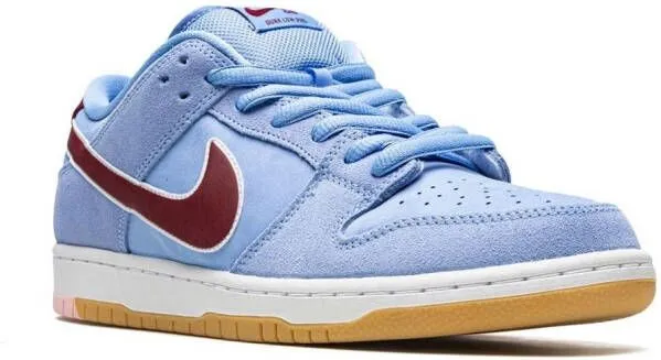 Nike SB Dunk Low 