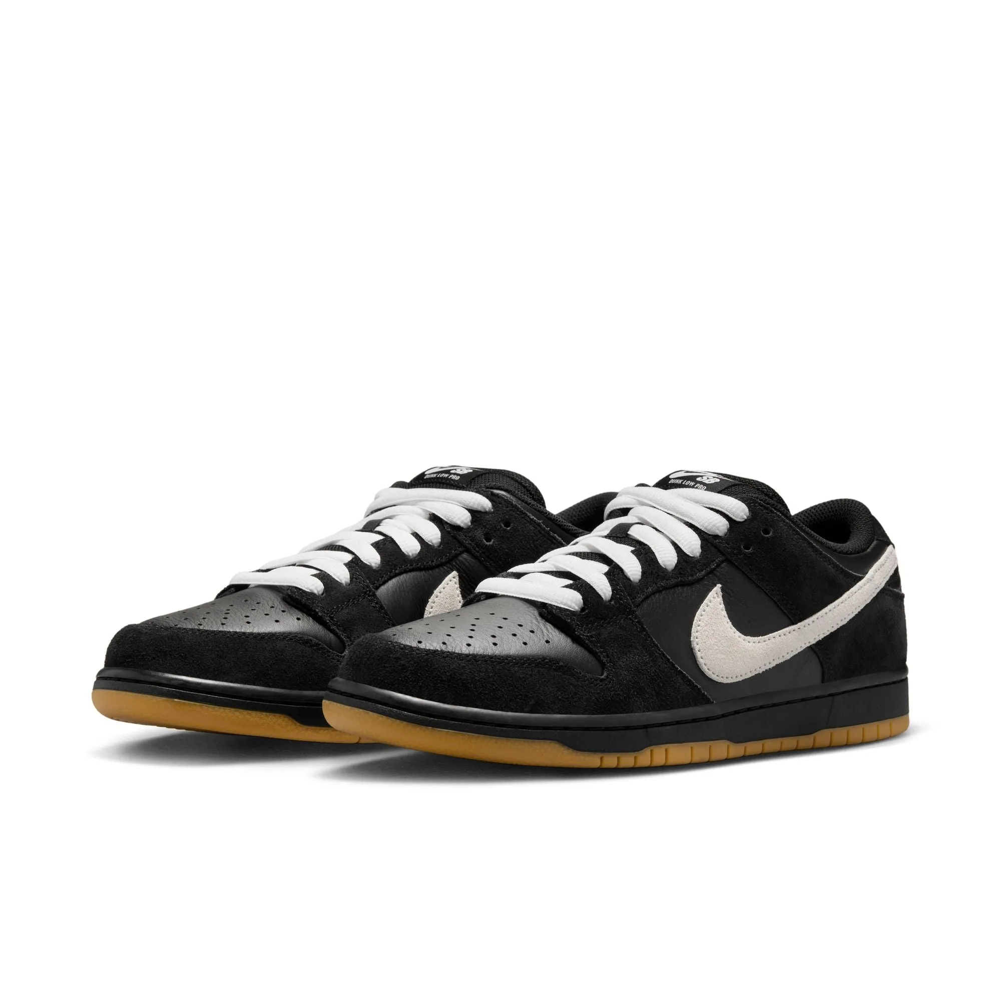 NIKE SB - DUNK LOW PRO - BLACK / WHITE-BLACK-GUM LIGHT BROWN