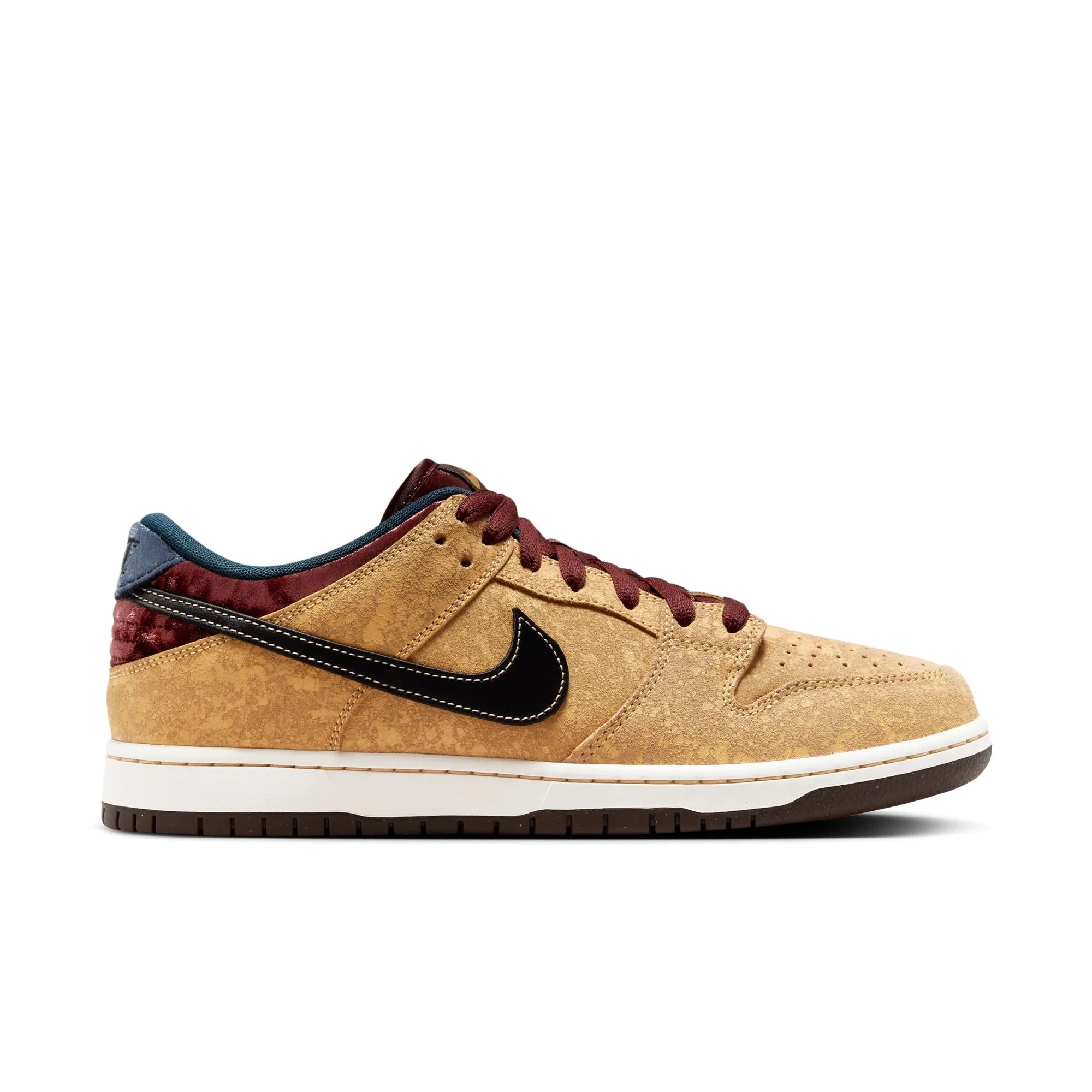 NIKE SB - DUNK LOW PRO - CELESTIAL GOLD / BLACK-DARK TEAM RED