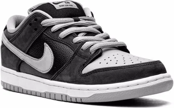 Nike SB Dunk Low Pro 