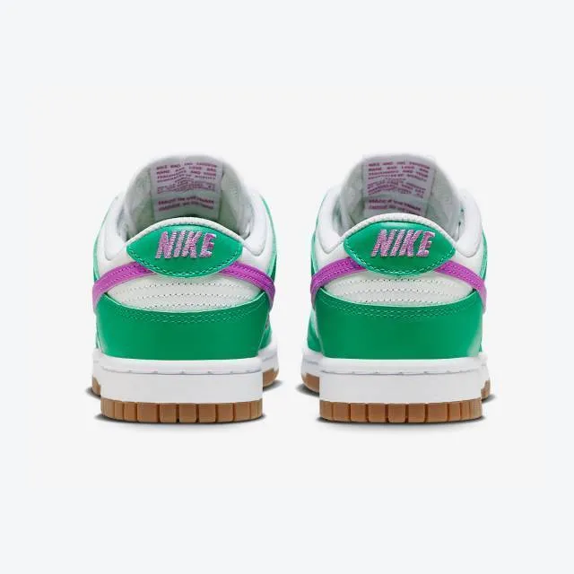 Nike women's dunk low (joker/ white/ stadium green/ fuchsia dream gum/ light brown) sizes 6-10 fd992