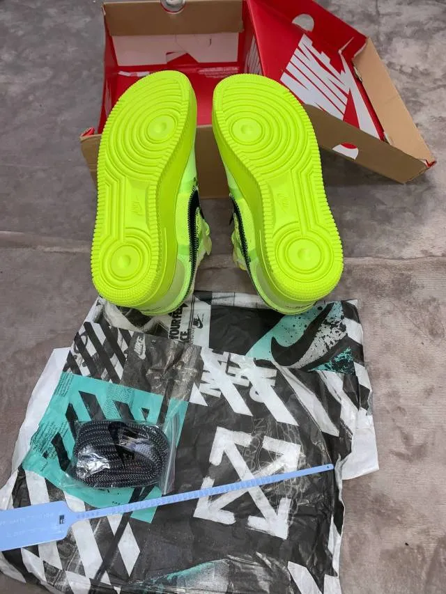 Off-white x nike air force 1 low volt us 9