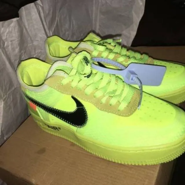 Off-white x nike air force 1 low volt