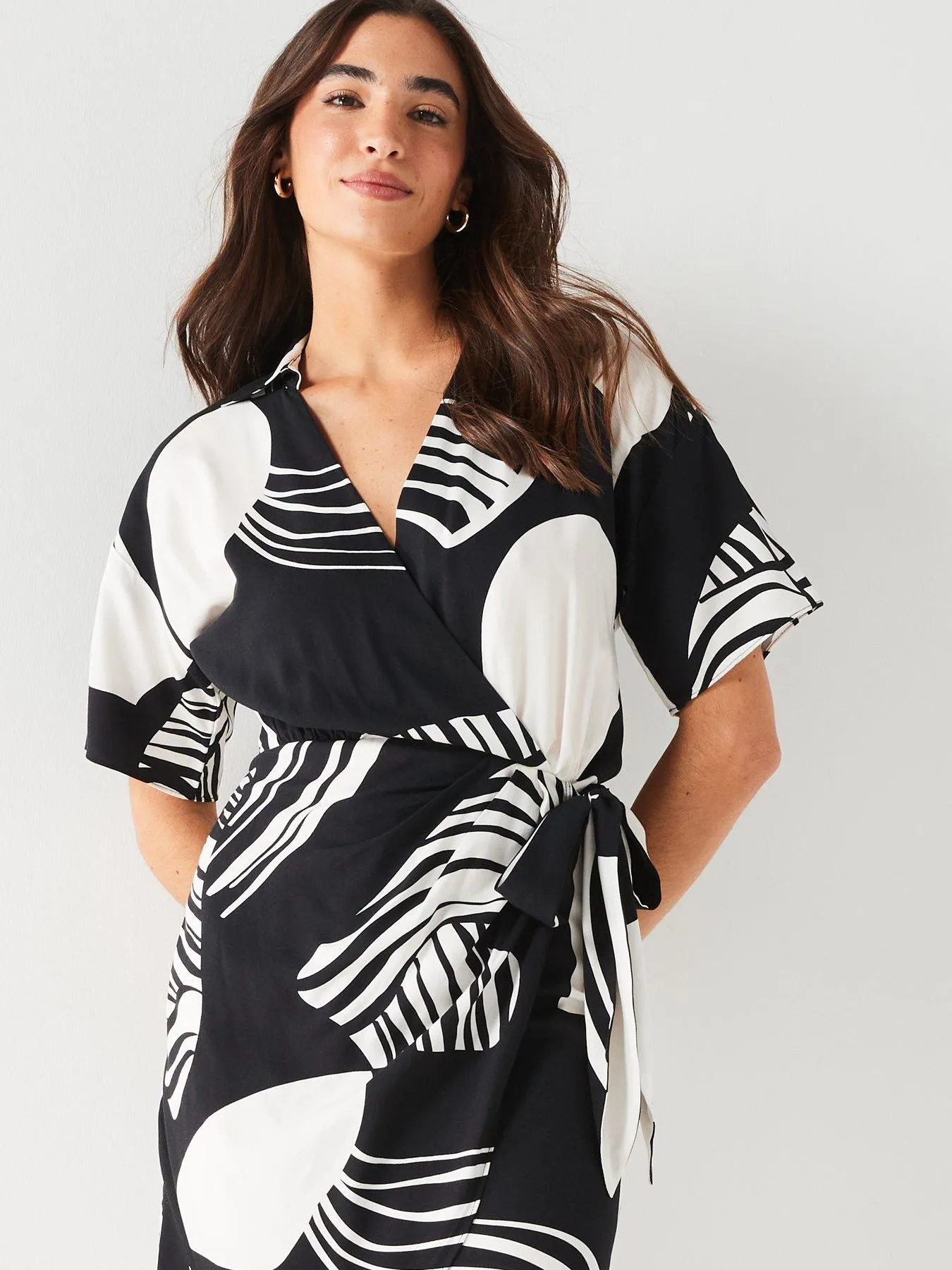 V by Very Short SleeveMini Printed Wrap Dress - Black/White