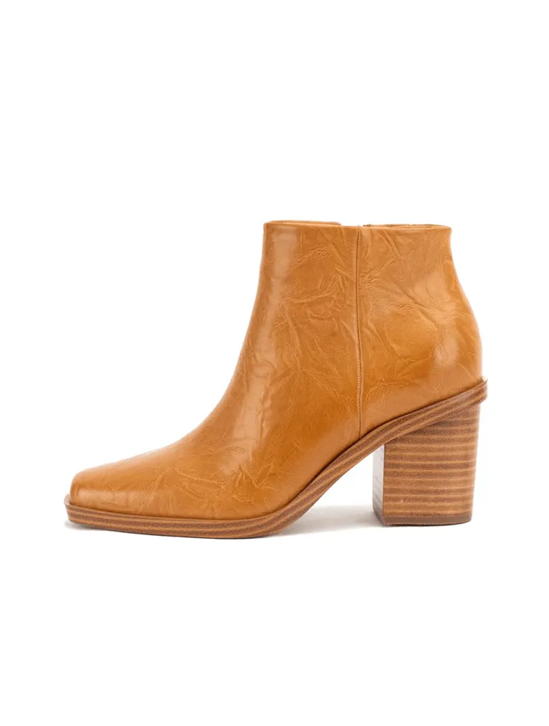 Yellow Box Velta Ankle Boot in Natural