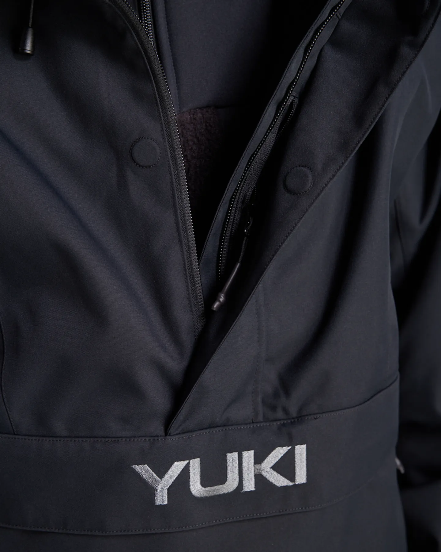 Yuki Threads Street Snow Jacket - Black